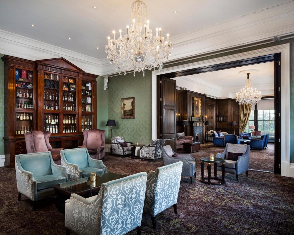 Oulton Hall Hotel, Spa & Golf Resort Лийдс Екстериор снимка