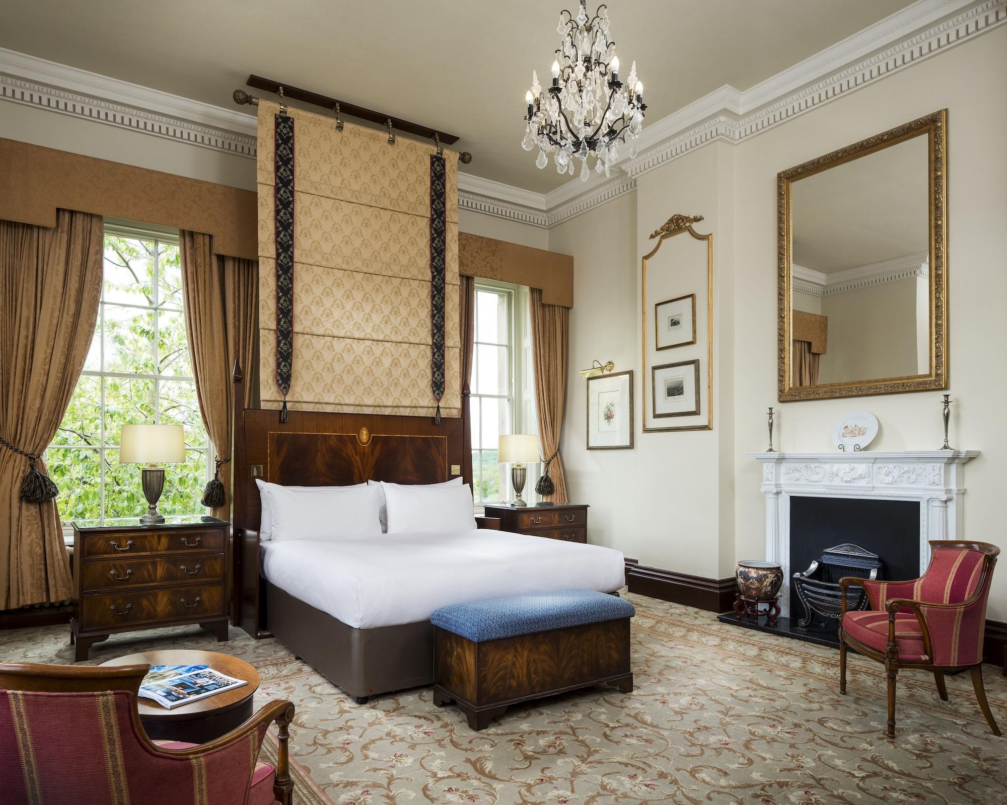 Oulton Hall Hotel, Spa & Golf Resort Лийдс Екстериор снимка