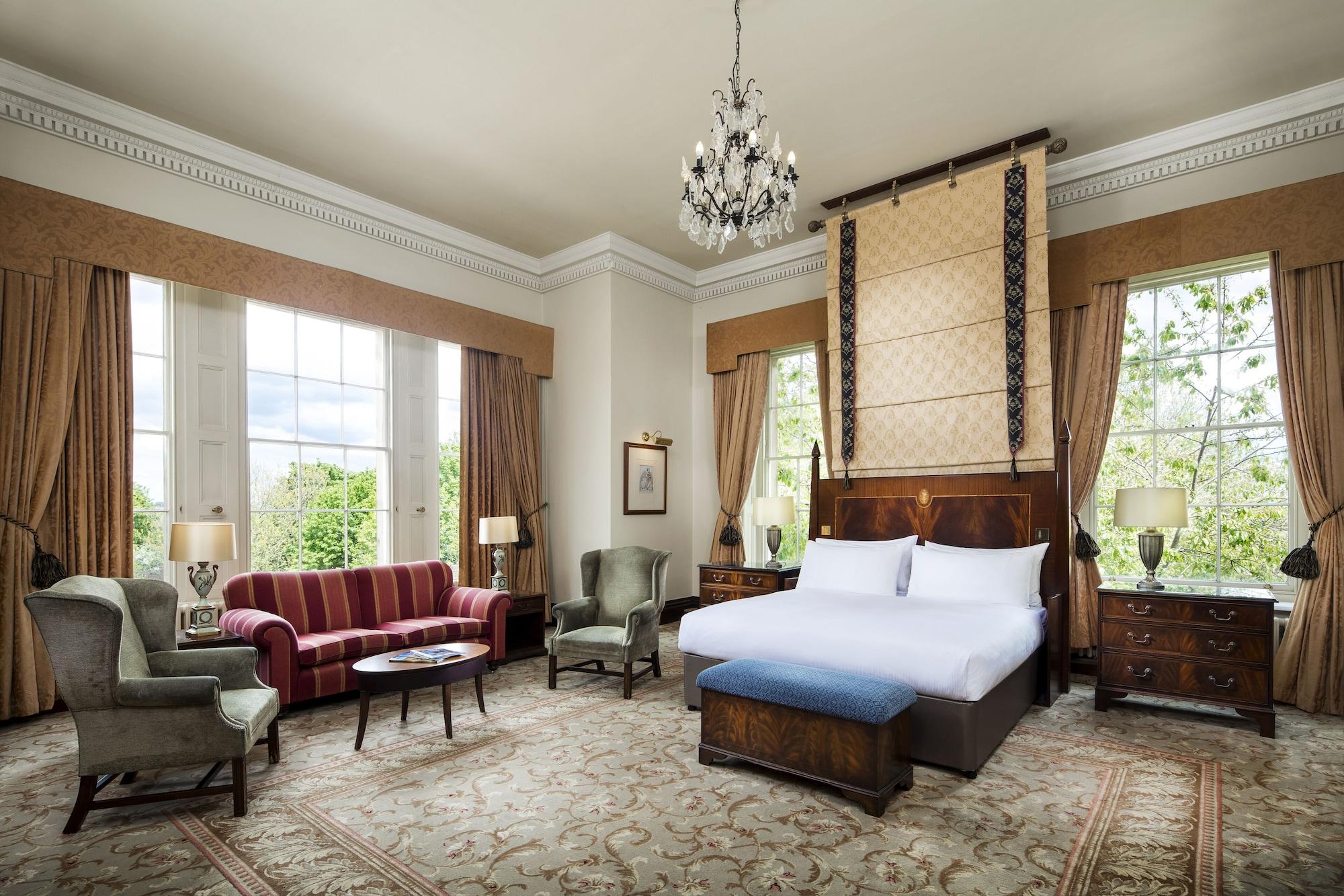 Oulton Hall Hotel, Spa & Golf Resort Лийдс Екстериор снимка