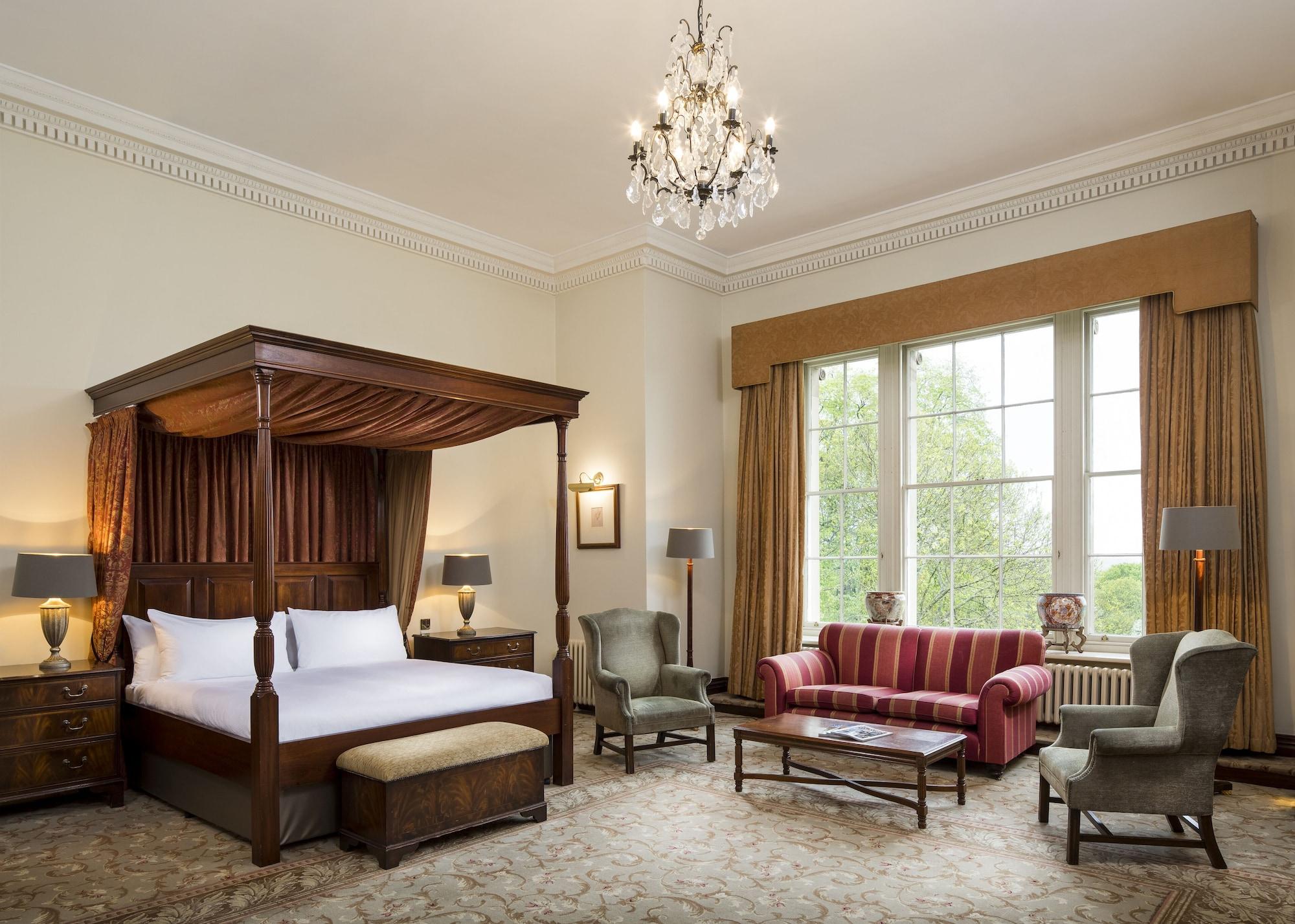 Oulton Hall Hotel, Spa & Golf Resort Лийдс Екстериор снимка