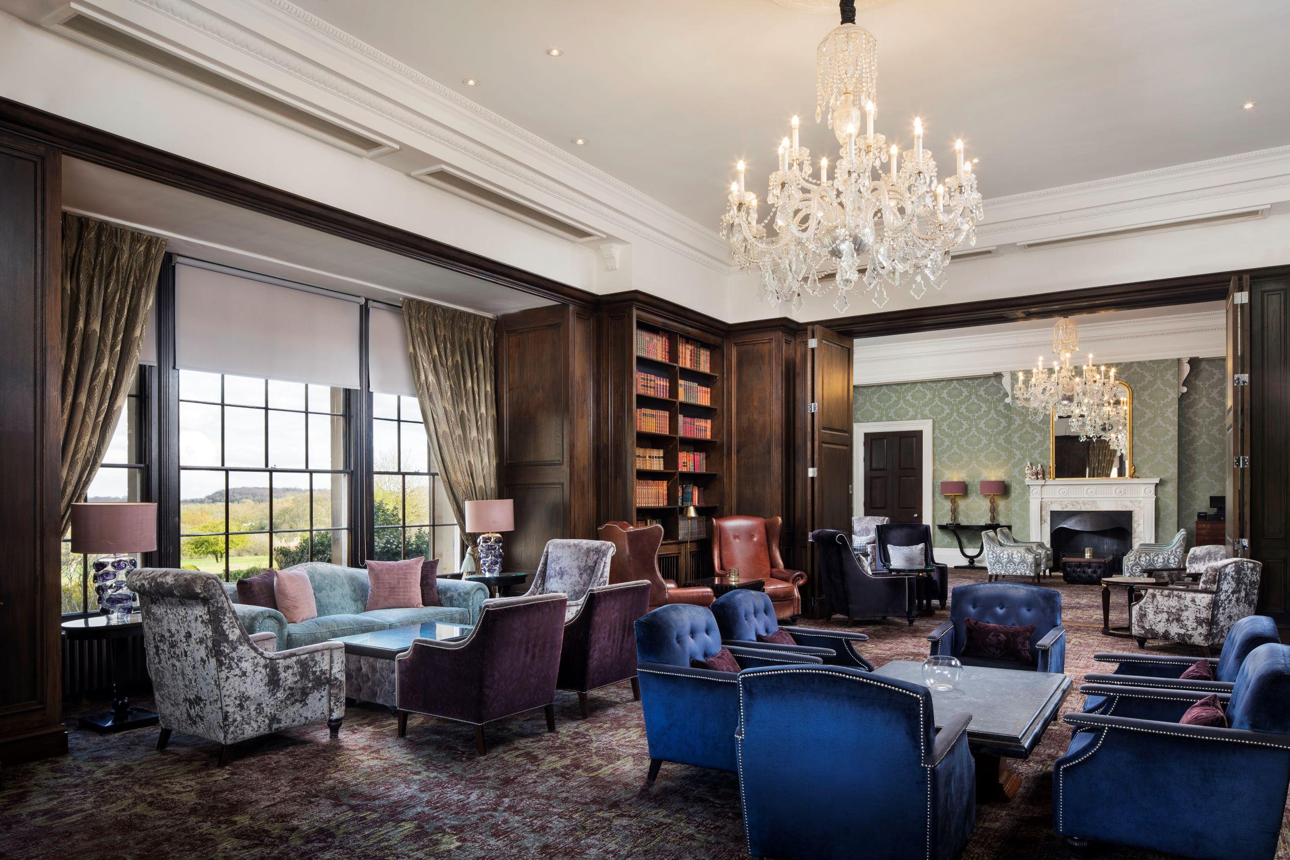 Oulton Hall Hotel, Spa & Golf Resort Лийдс Екстериор снимка